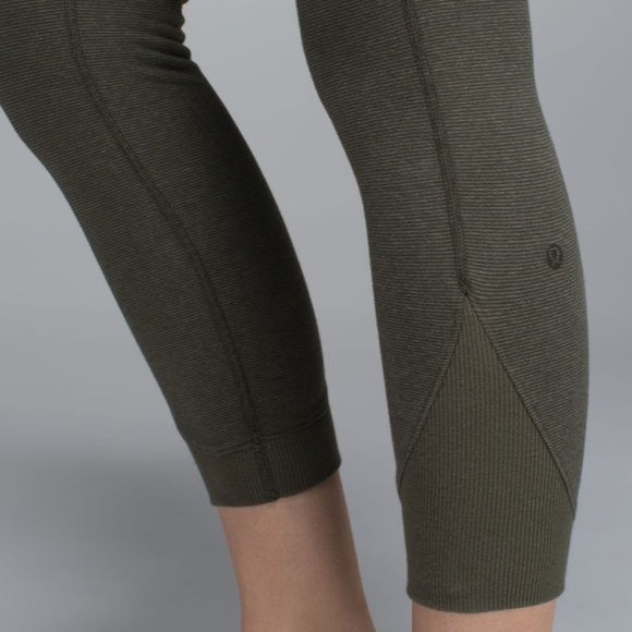 Lululemon Refine Crop Wee Stripe Heathered Fatigue Green Deep Camo